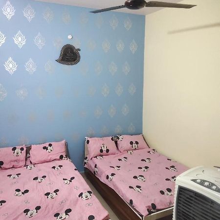Yashu Guest House Ujjain Exterior foto